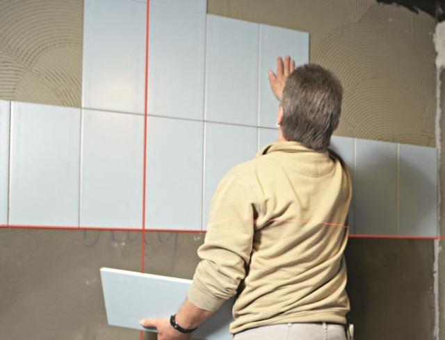 Krížový laser BOSCH GLL2-10