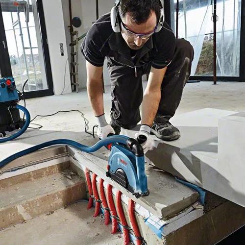 Odsávací kryt BOSCH GDE 230 FC-T pre 230mm uhlové brúsky